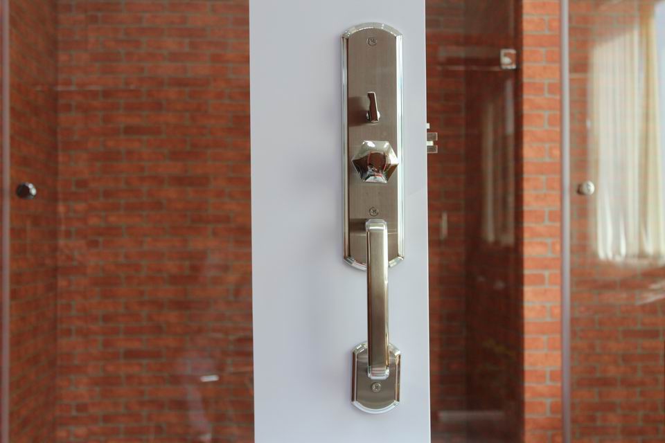 Supply all kinds of italian door lock,door lock tubular latch,security door lock cylinder